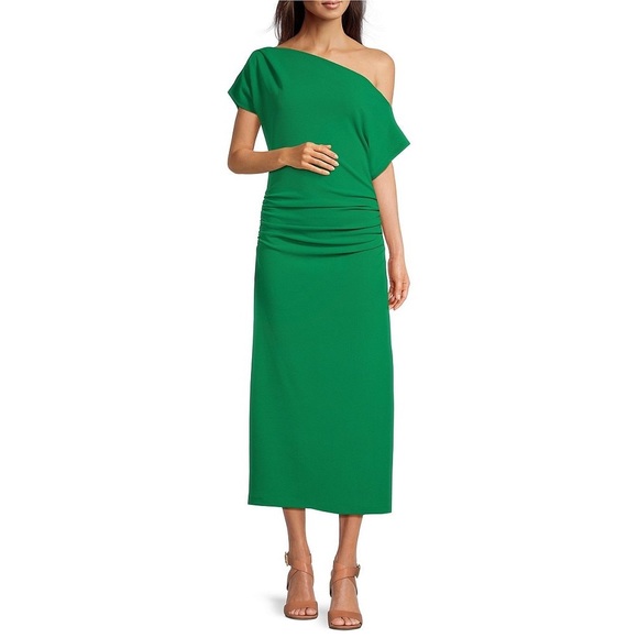 Gibson Latimer Dresses & Skirts - NWT Gibson&Latimer Asymmetric Off-the-Shoulder Ruched Midi Knit Dress SZ M